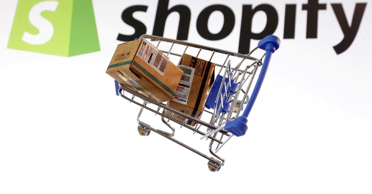 Shopify's Q2 Earnings Soar, Boosted by AI Innovations and