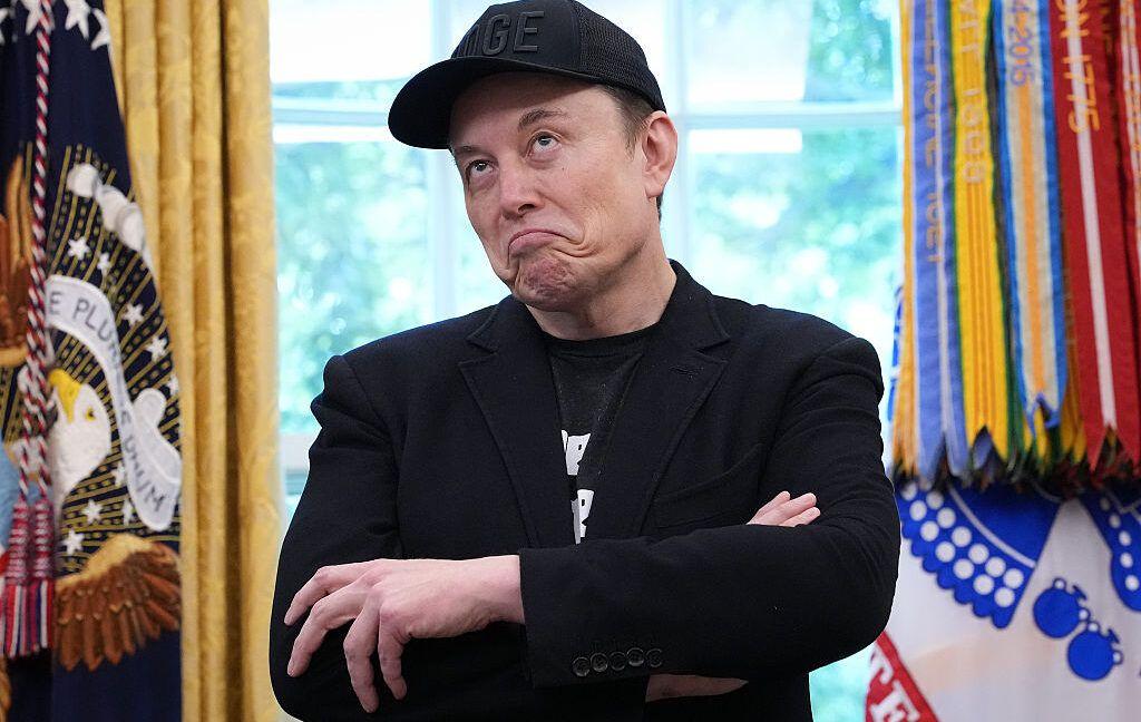 Elon Musk Threatens Legal Action Against Apple Over App