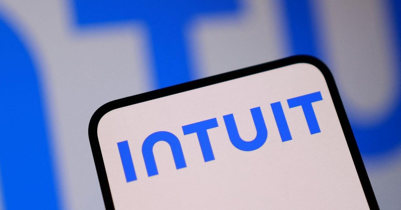 Intuit Reports Strong Q4 Results but Forecasts Lower Q1
