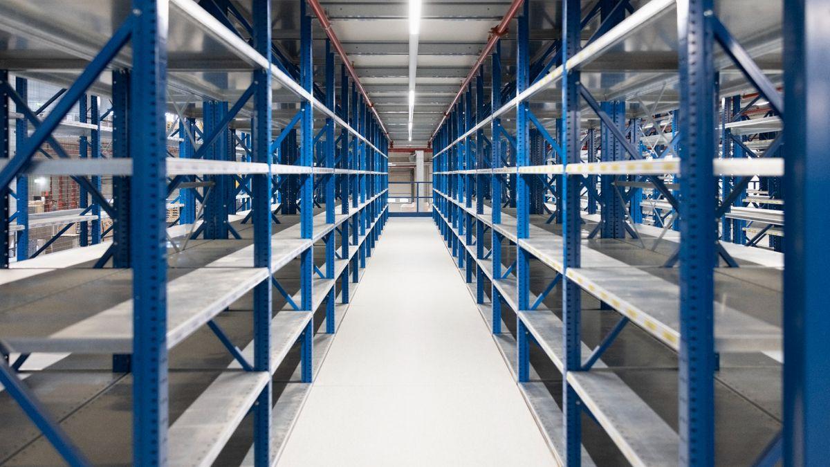 AI Boom Triggers Unprecedented Shortage in Memory and