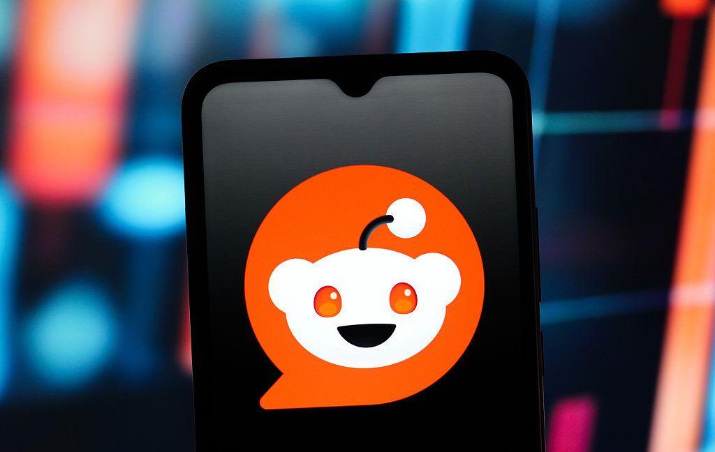 Reddit Sues Perplexity AI and Data Firms Over Alleged
