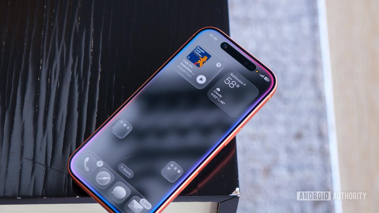 Apple Strikes $1 Billion Deal with Google to Power