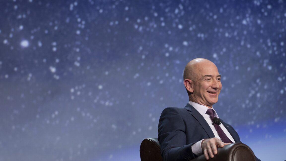 Jeff Bezos Returns as Co-CEO of $6.2B AI Startup Project