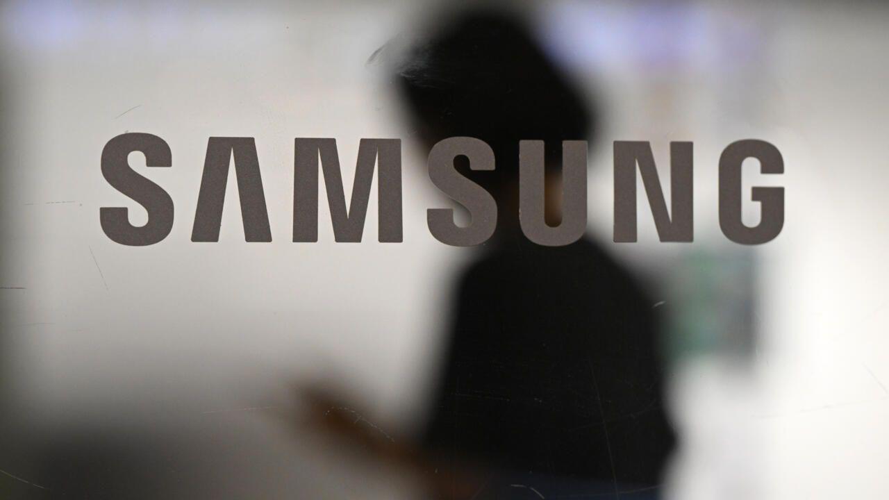 Samsung Electronics Q4 profit triples to record high as AI