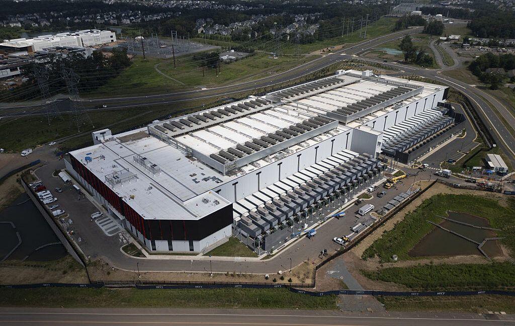 Big Tech Signs Pledge to Pay AI Data Center Energy Costs,