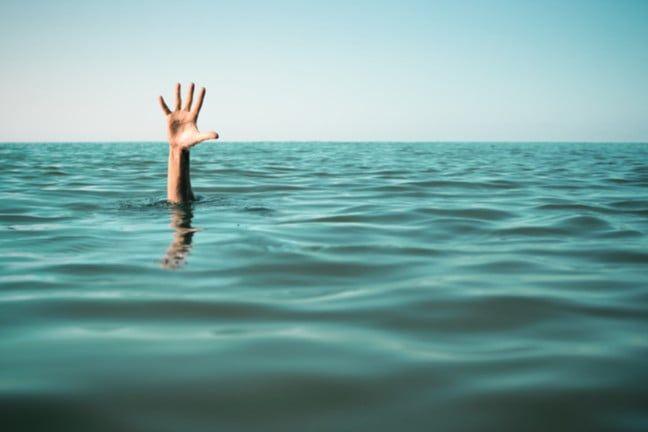 Managers experiment with AI while employees lag: Gartner