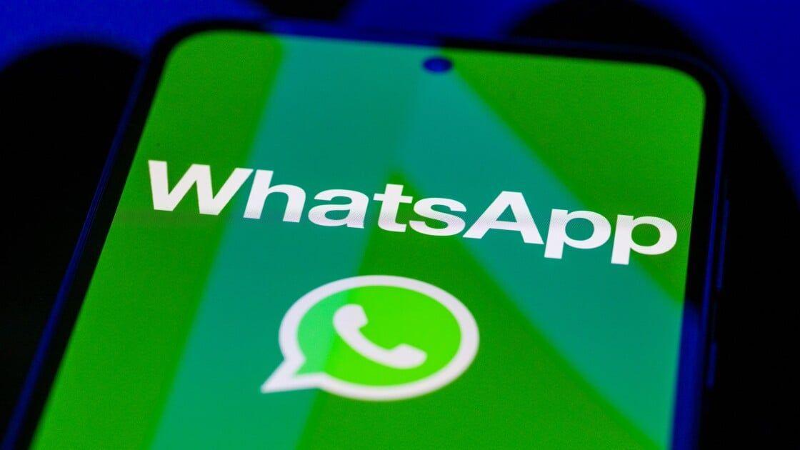 WhatsApp update adds AI features to draft replies, edit