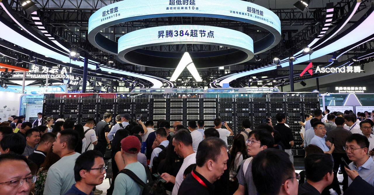 Huawei's new AI chip wins over ByteDance and Alibaba with