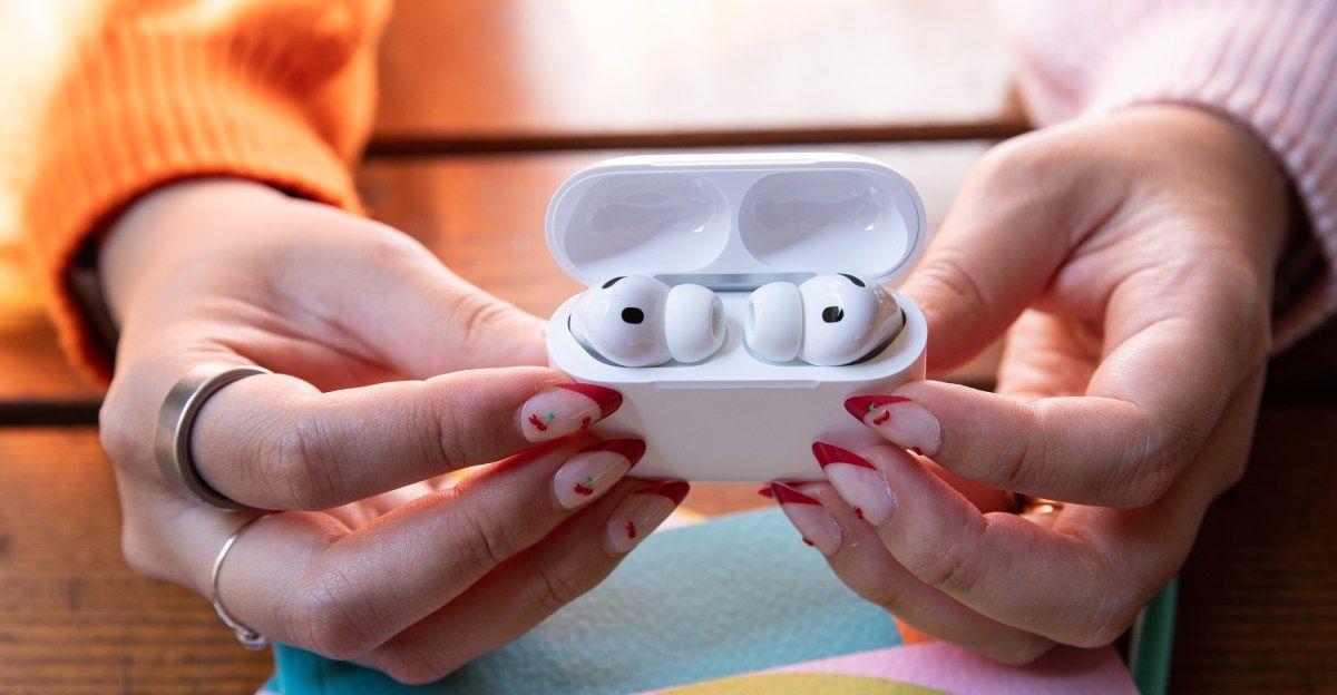 Apple's AirPods with cameras for AI-powered Siri reach advanced testing after four years