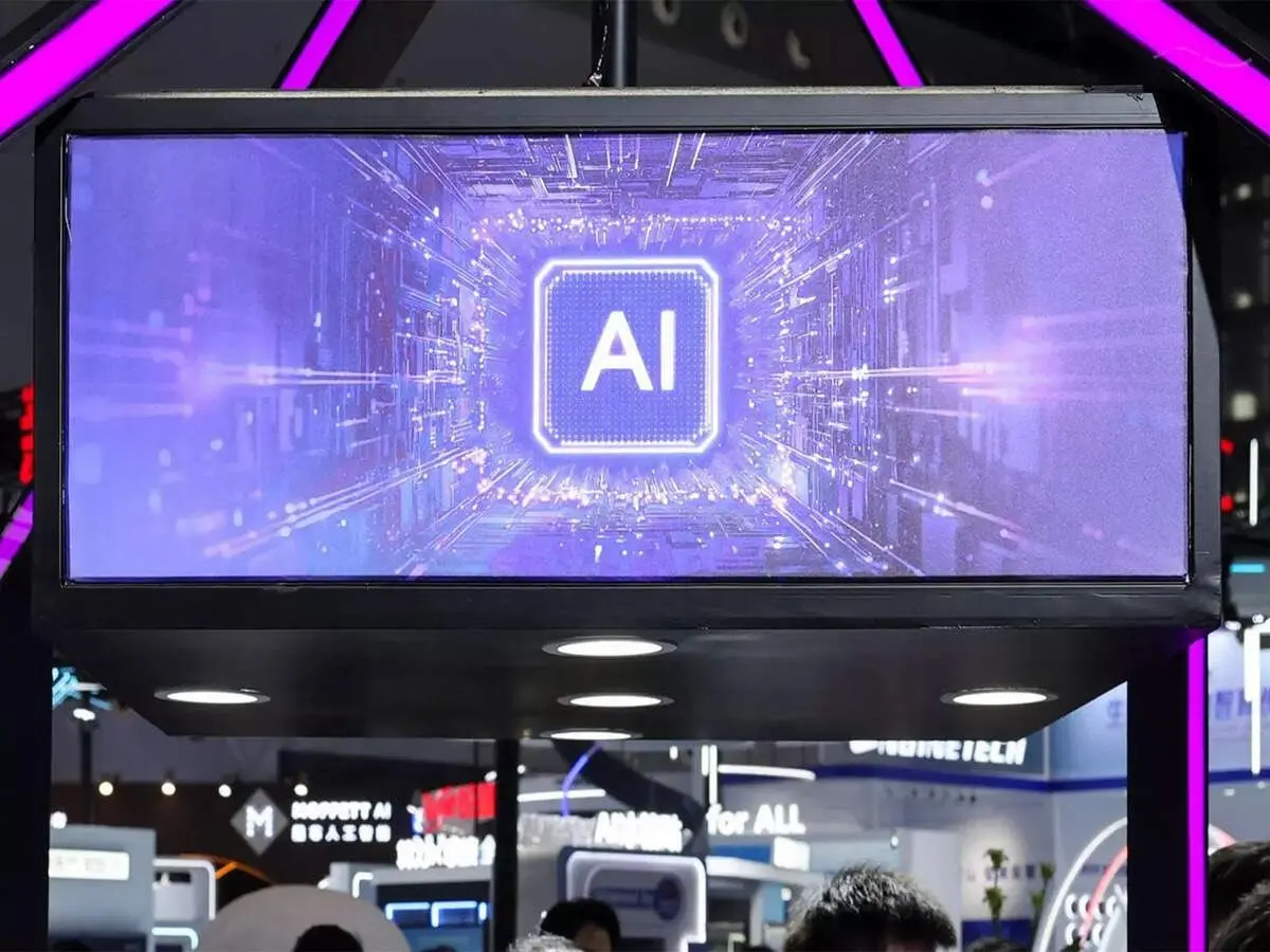 Manufacturers prioritize growth over cost-cutting as AI