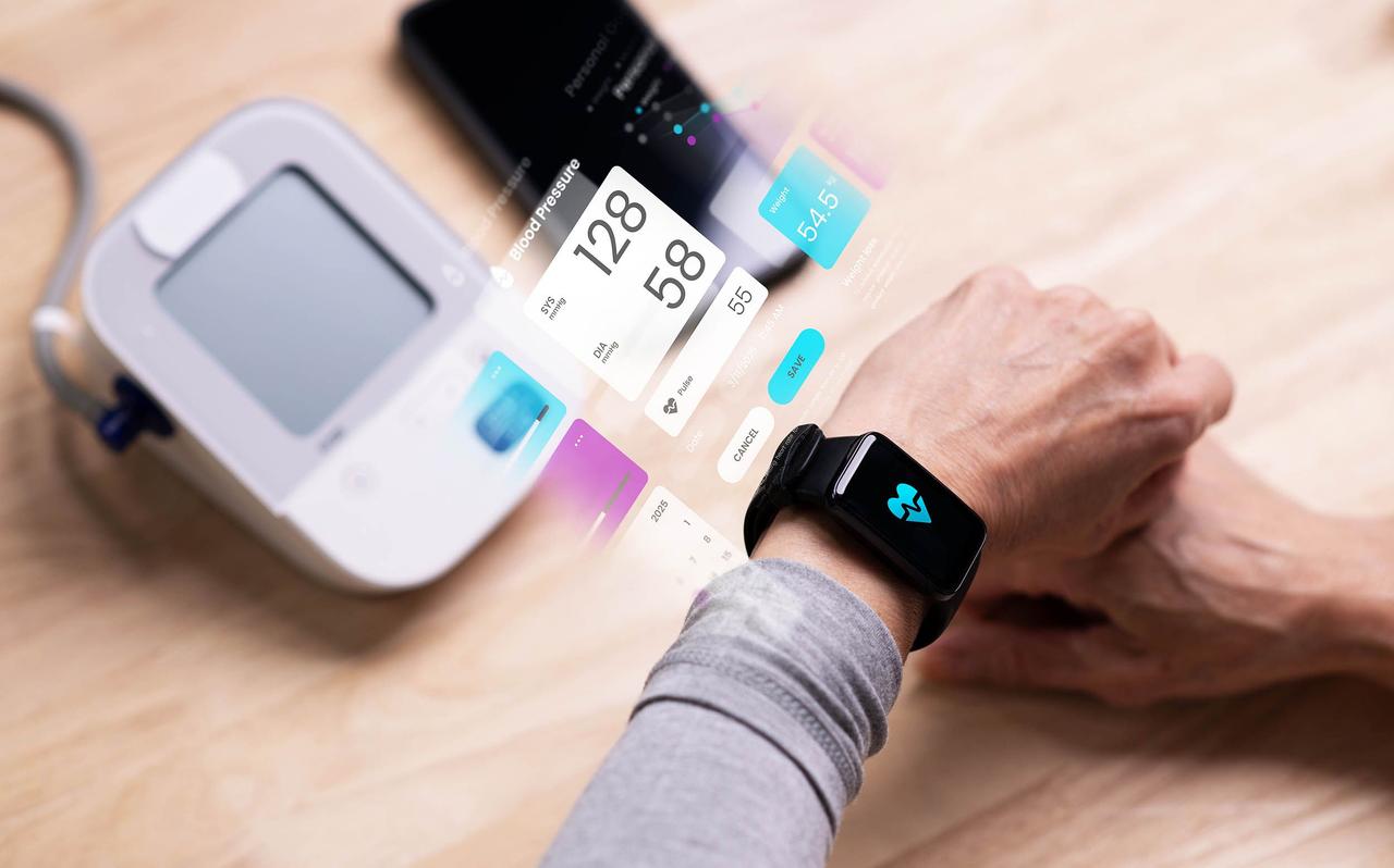 New smartwatch tracks blood pressure continuously without a