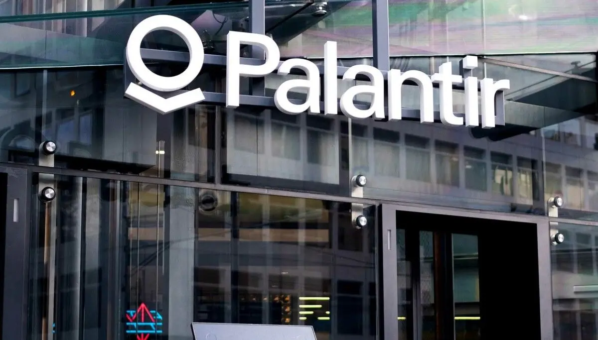 Palantir CEO Alex Karp says enterprises are fed up with frontier AI labs like OpenAI and Anthropic