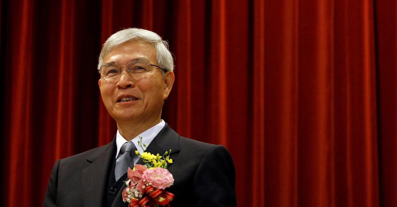 Taiwan Central Bank Chief Warns of AI Bubble Risk Amid Tech