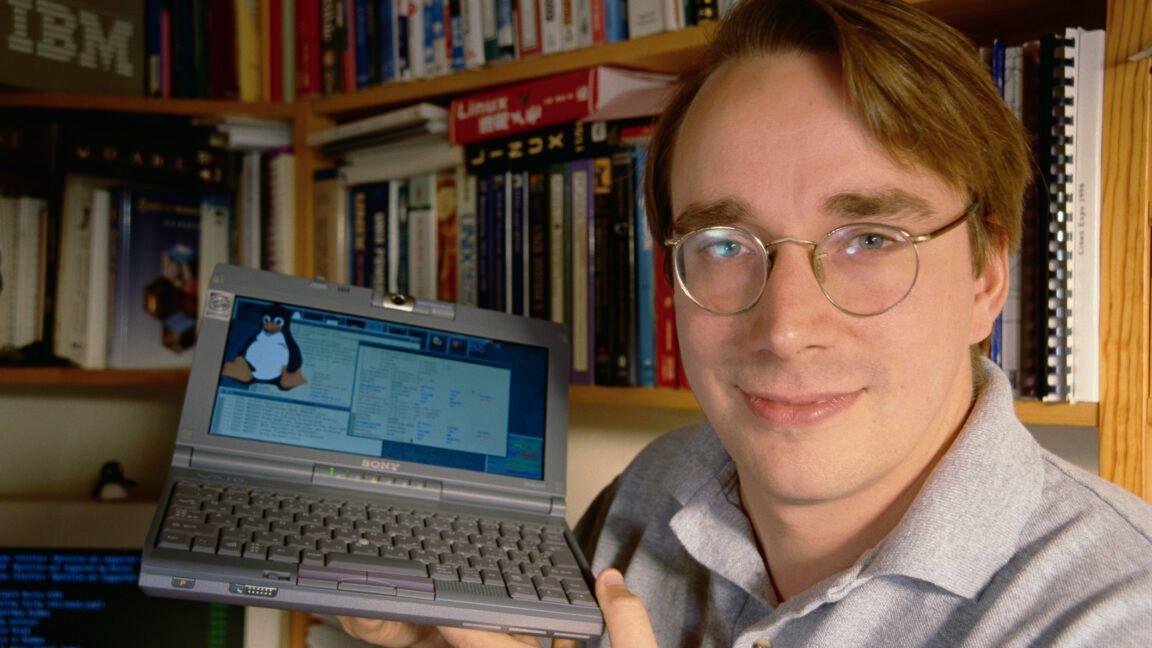Linus Torvalds tells AI critics to fork Linux or walk away