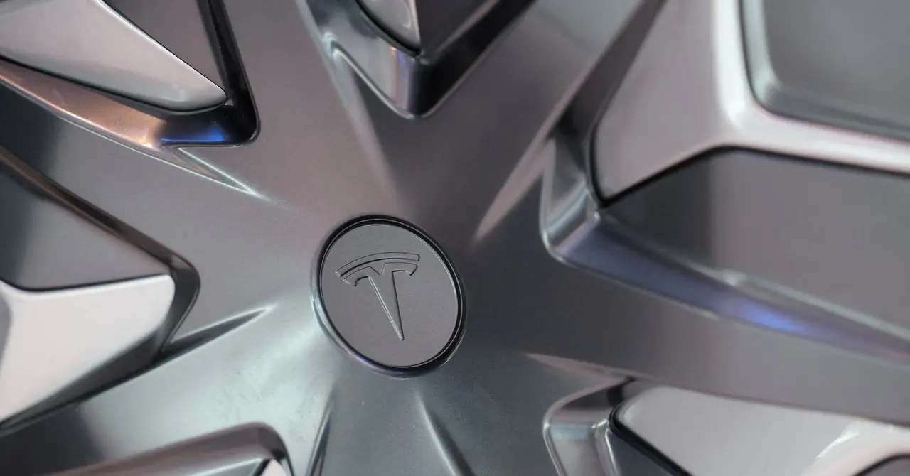 Tesla cash burn tests investor faith as $25 billion AI spending outpaces automotive revenue