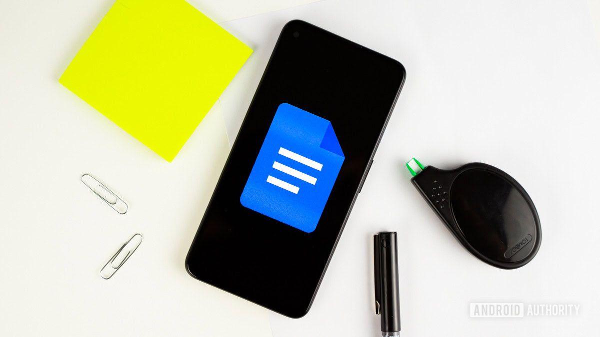 Gemini gains four new AI features to manage comments and
