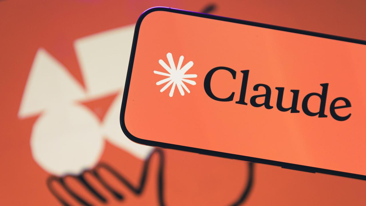 Claude AI Suffers Global Outage Affecting Multiple Models,