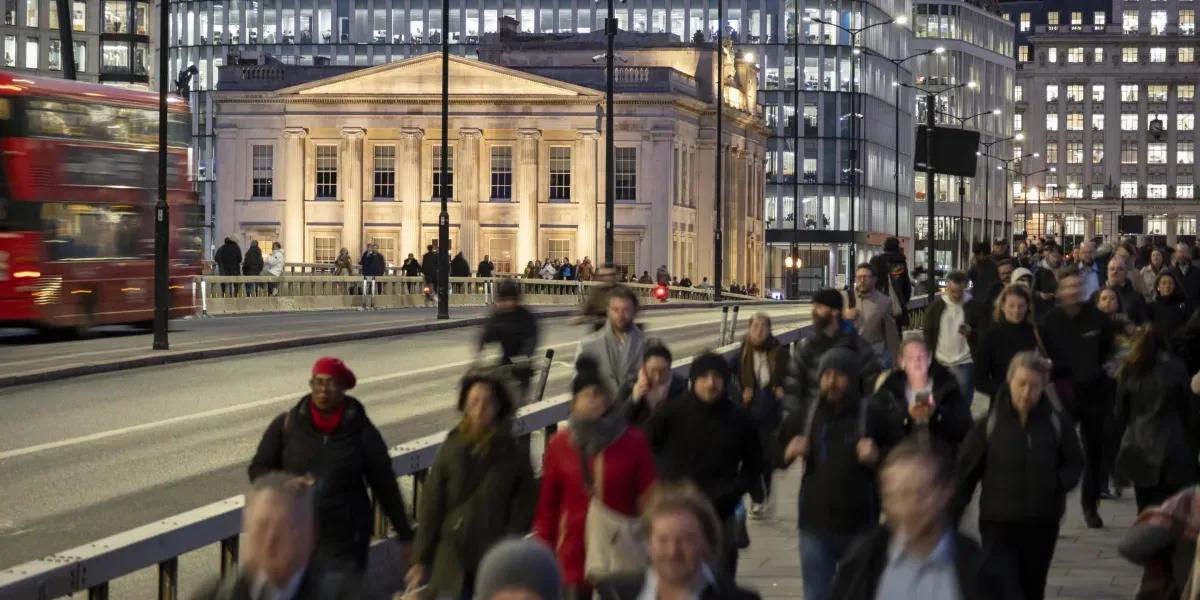 UK Job Market Divides as AI Skills Demand Hits Record 9.4%