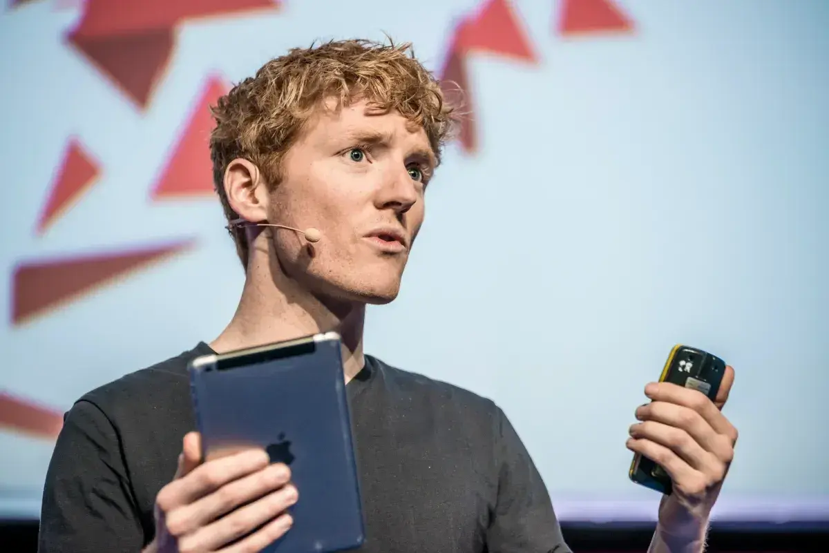 Stripe Acquires OpenRouter for $7.5 Billion to Dominate AI Token Economy