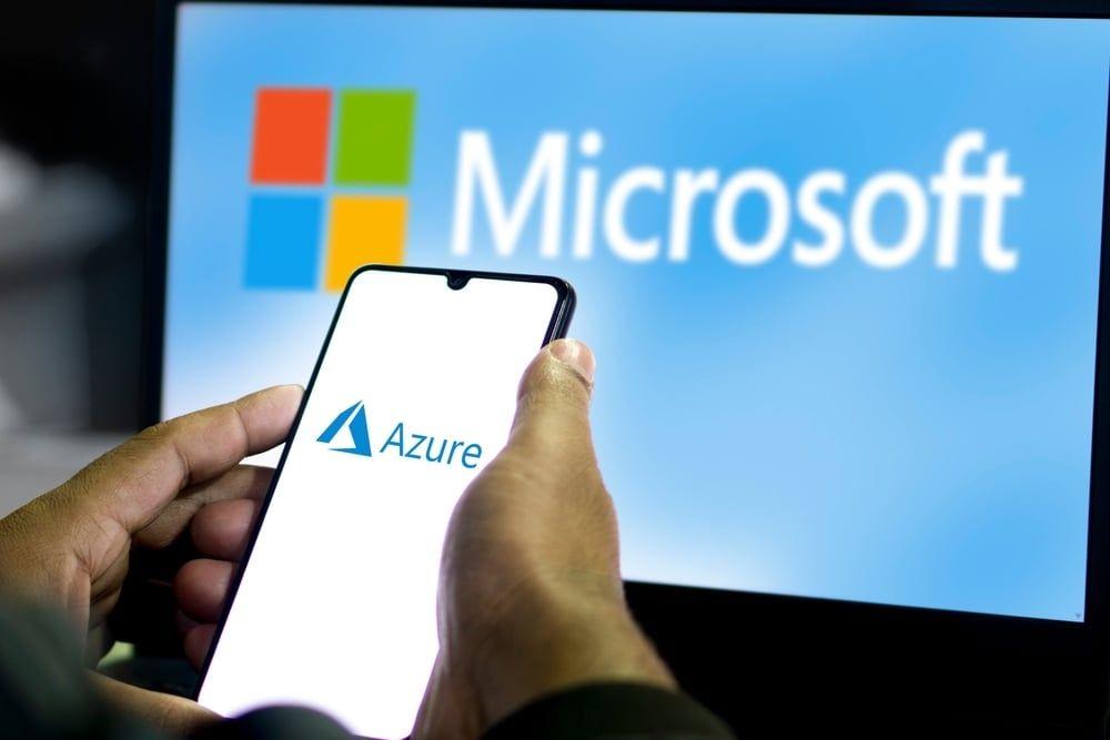 Microsoft Stock Climbs 3% as AI Growth Drives Analyst