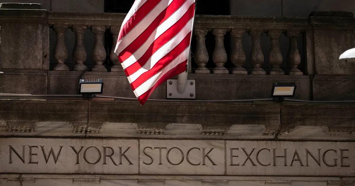 AI Safety Warnings Trigger Major Tech Stock Selloff as Nvidia Falls 3.9% and Oil Prices Surge
