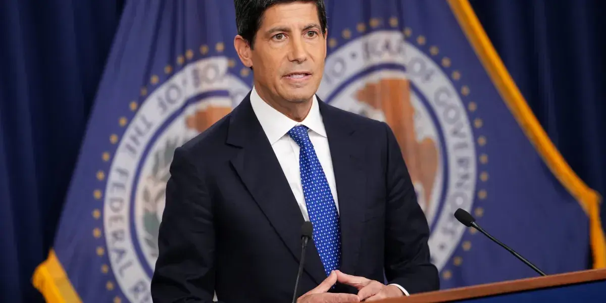 Kevin Warsh: AI Investment Boom Driving Up Your Borrowing