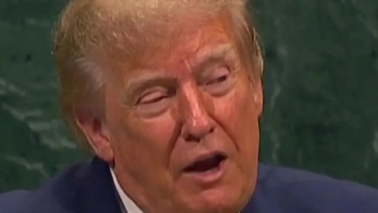 Trump Orders US Government to Replace 'Artificial