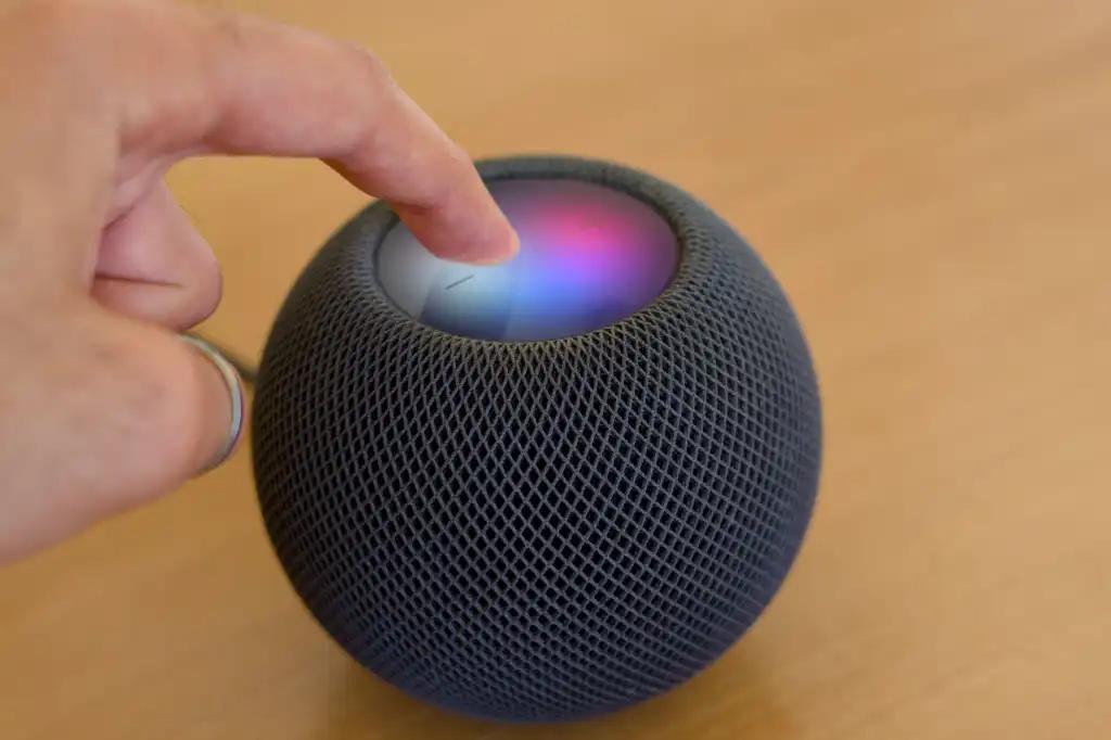 Apple's Siri AI Set to Transform HomePod Experience With