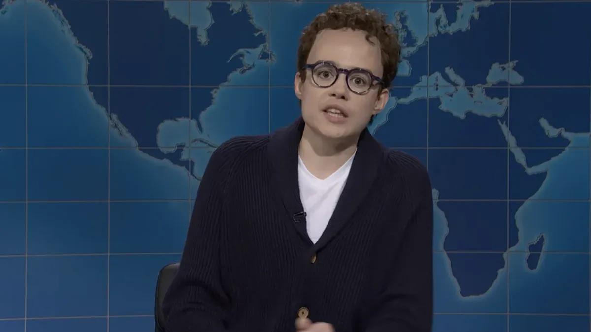 SNL Skewers Dario Amodei's Struggle to Explain AI Risks in Season 52 Premiere