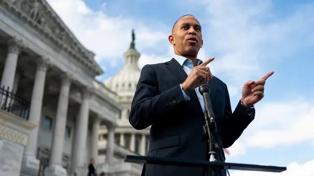 Hakeem Jeffries Calls Trump's AI Safety Pact Unenforceable, Demands Congressional AI Guardrails