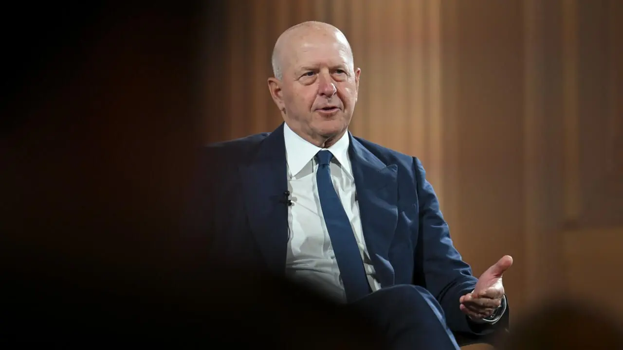 Wall Street Banks Navigate AI Financing Risks as $10