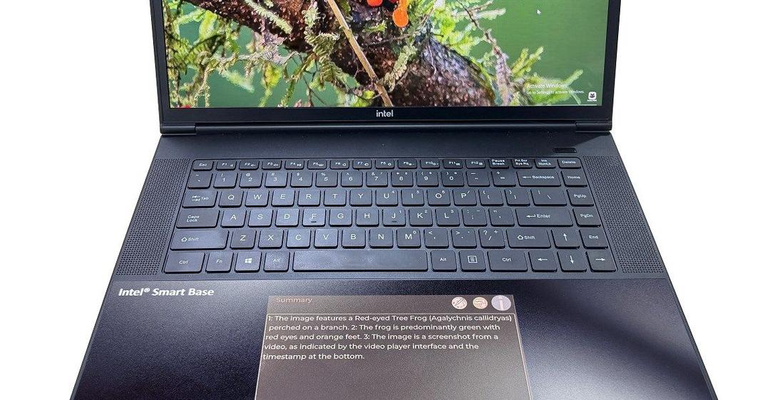 Color E Ink Notebook E Ink Unveils AI-Powered Color ePaper Touchpad for Laptops