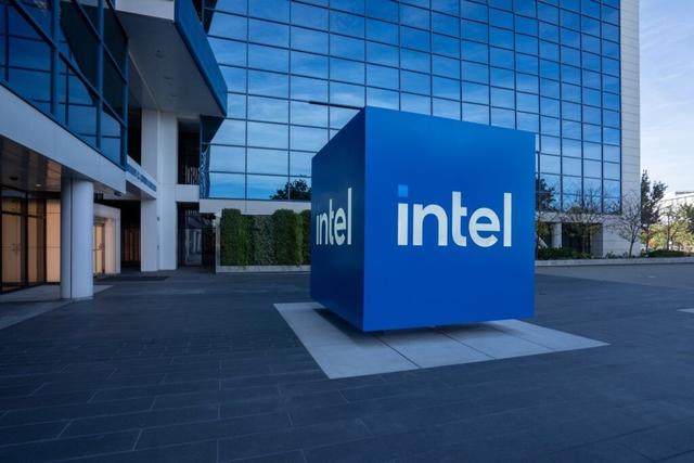 Intel Joins Elon Musk's Terafab AI Chip Factory